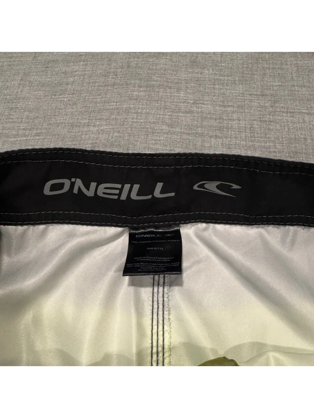 Men’s Swim Trunks Lot of 2 O’Neill & Speedo Board Shorts Size 32 Beach Pool